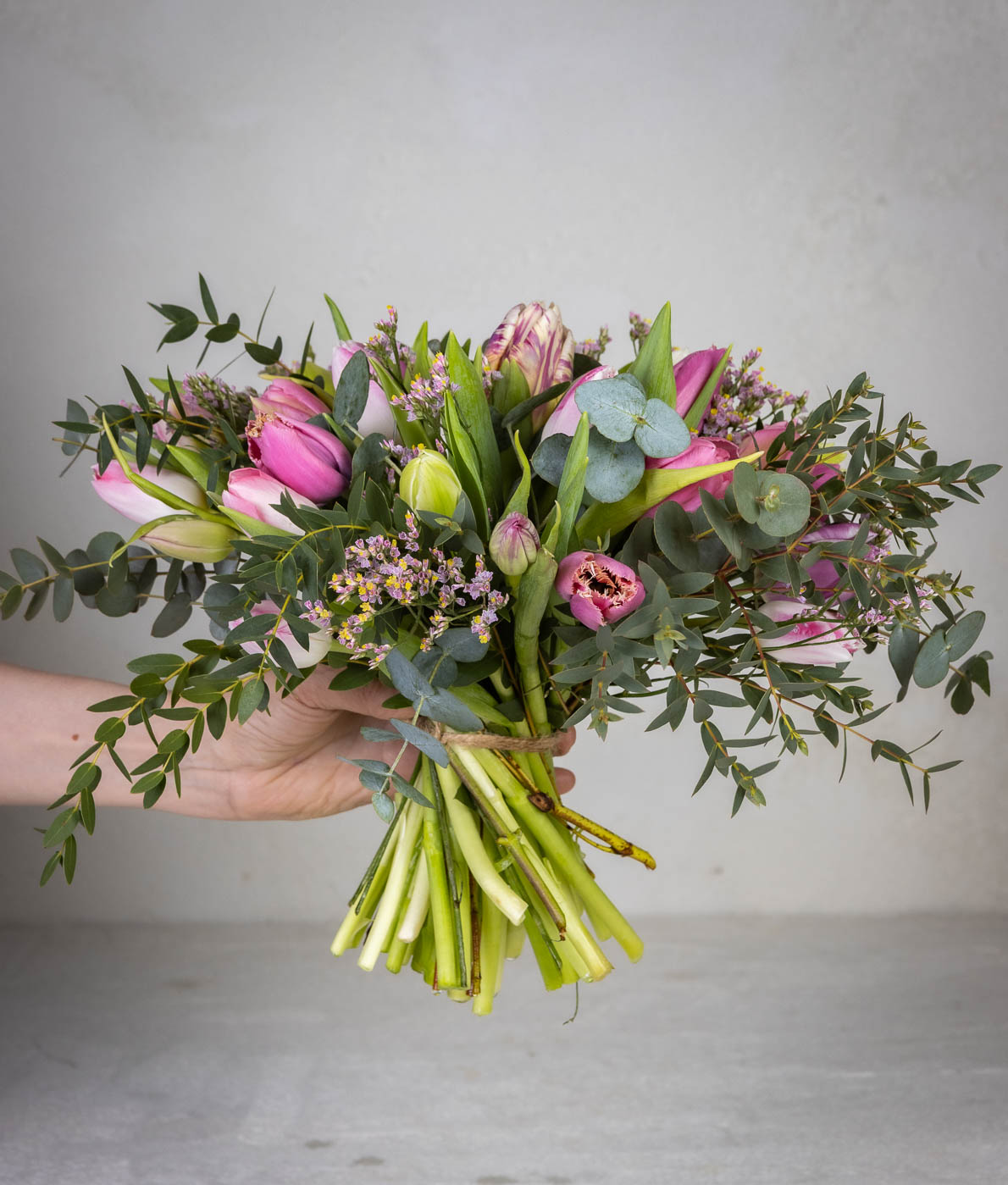 Hempeä tulppaanikimppu - Image 2